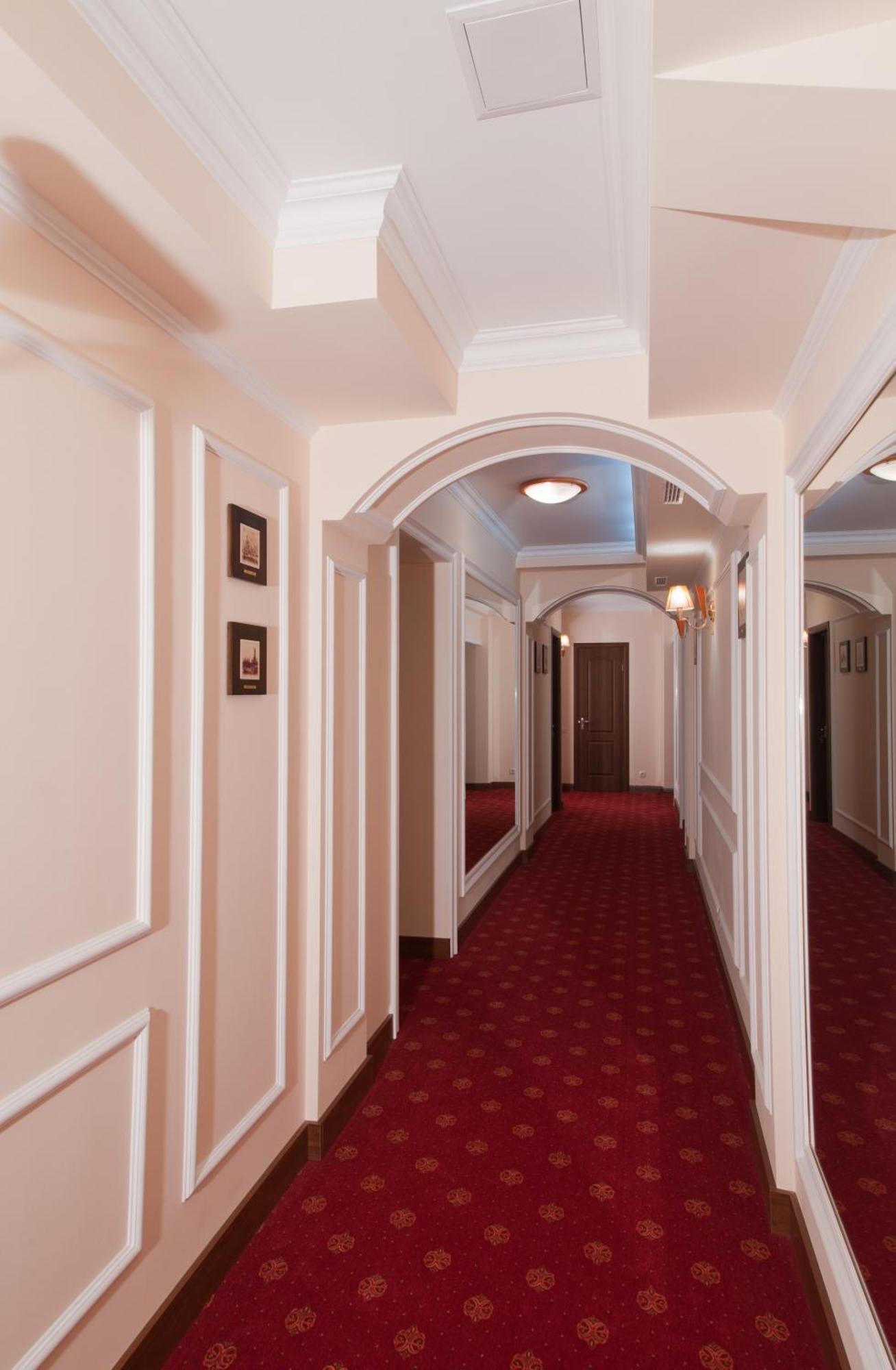7 Sky Hotel Klinicheskaya Street Kyjev Exteriér fotografie