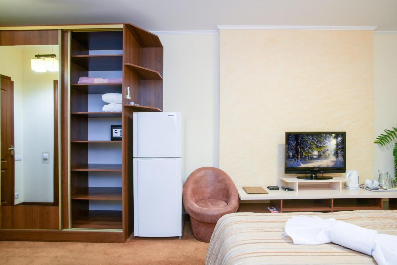 7 Sky Hotel Klinicheskaya Street Kyjev Exteriér fotografie